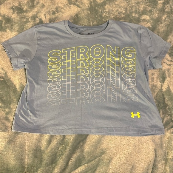 Under Armour Other - Girls Under Armour T shirt. Youth medium